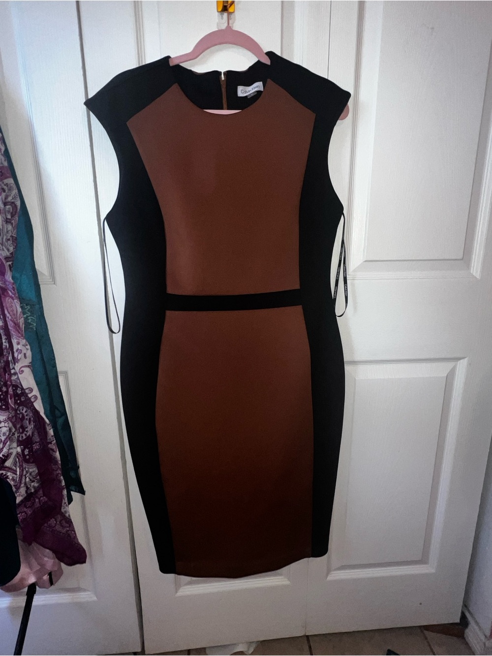 Calvin Klein Scuba Dress Camel/Black Business Attire
